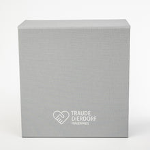 Load image into Gallery viewer, Custom gift box with stamp