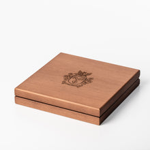 Load image into Gallery viewer, Custom design wood box for coins