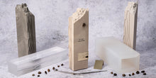 Load image into Gallery viewer, effective sculpture award