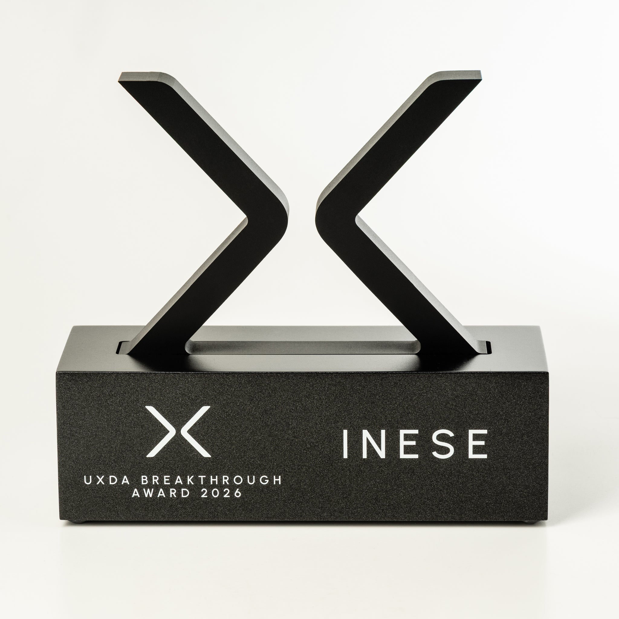 Custom made corporate award – AWARDS & MEDAL STUDIO