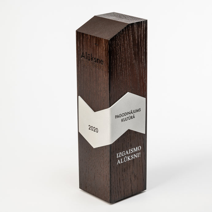 Custom wood- metal square award with personalized engravings and prints