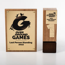 Load image into Gallery viewer, Sustainable wood award set- plaque and award produced from oak wood and metal.