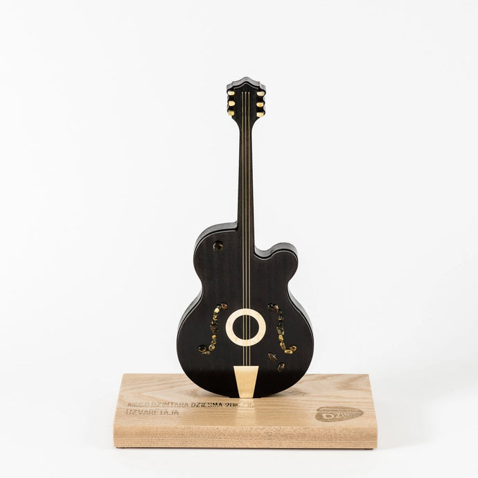Custom design_handcrafted award_wood award_laser engraving_Awards and Medal Studio