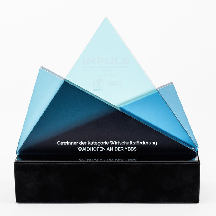 Custom colourful acrylic award_Awards and medal studio