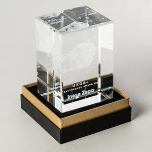 Customised optical glass with 3D engraving_custom box_1