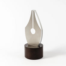 Load image into Gallery viewer, Custom silver acrylic wood metal award RO5 awards and medal studio